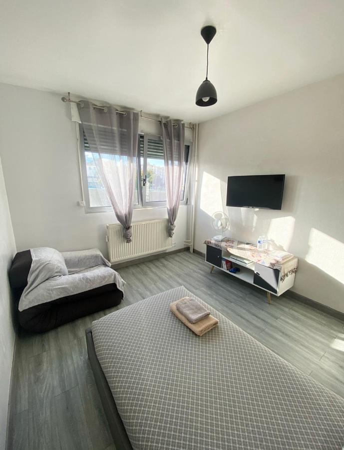Privée Proche De La !! Séjour chez l'habitant
